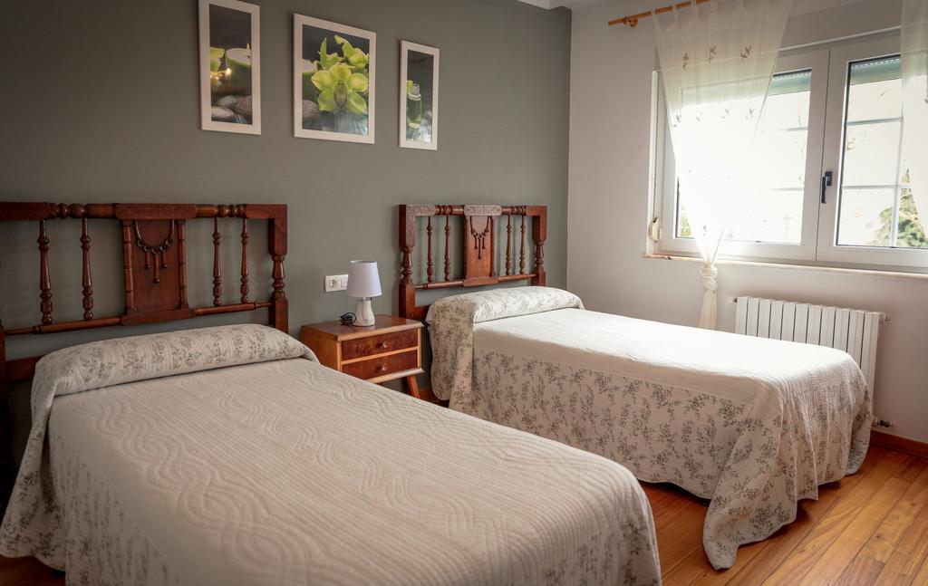 Pension Albergue A Pedra Sarria Buitenkant foto