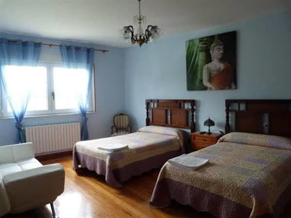 Pension Albergue A Pedra Sarria Buitenkant foto
