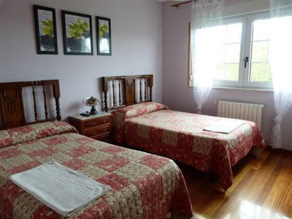 Pension Albergue A Pedra Sarria Buitenkant foto