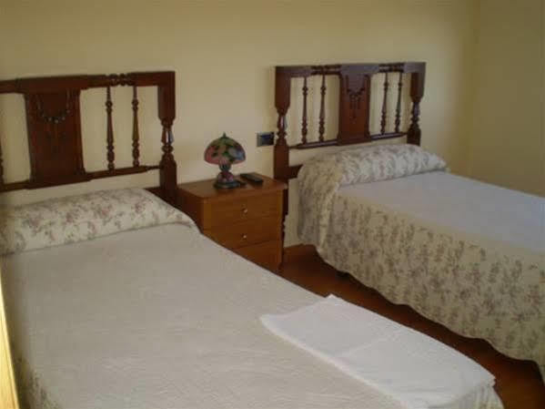 Pension Albergue A Pedra Sarria Buitenkant foto