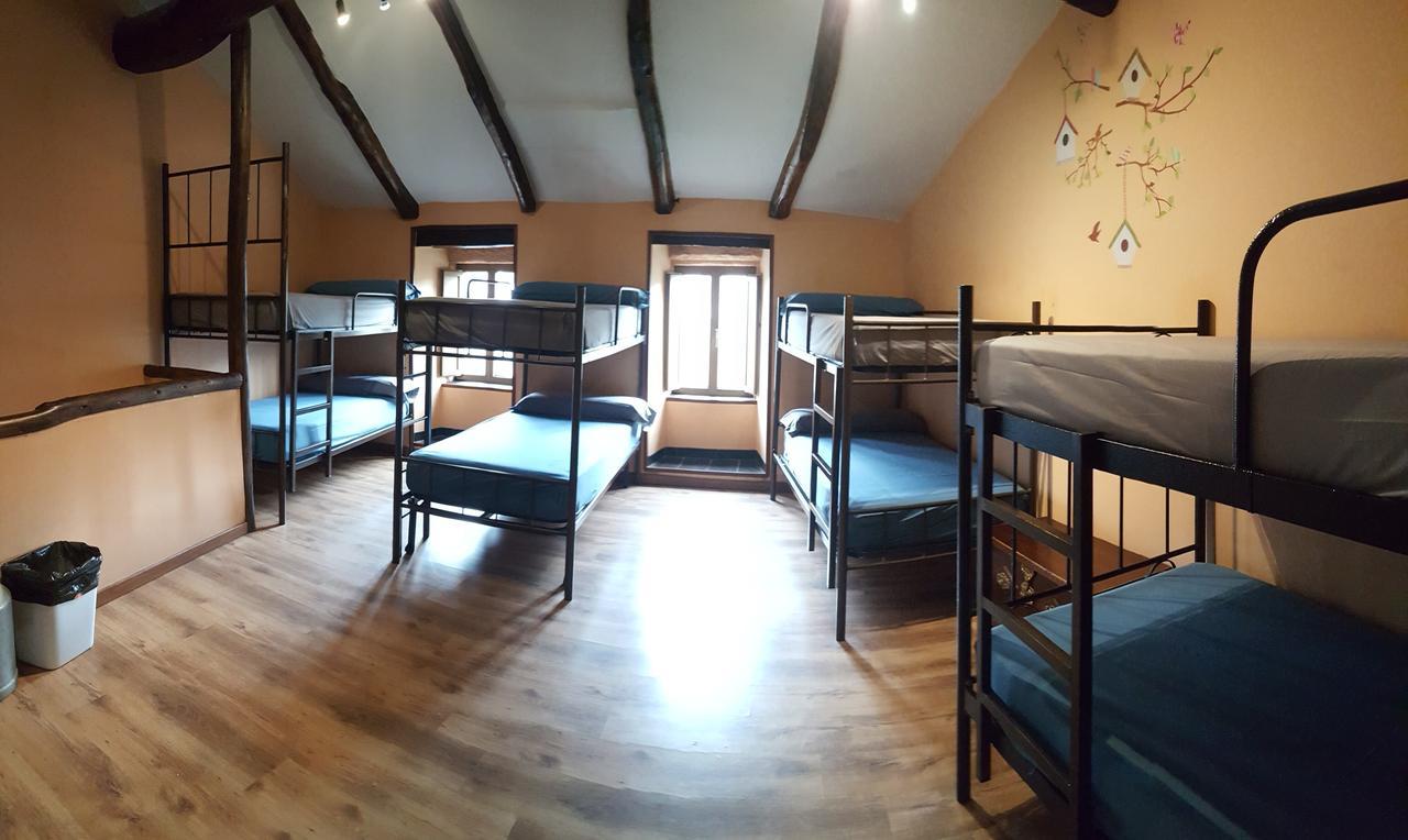 Pension Albergue A Pedra Sarria Buitenkant foto